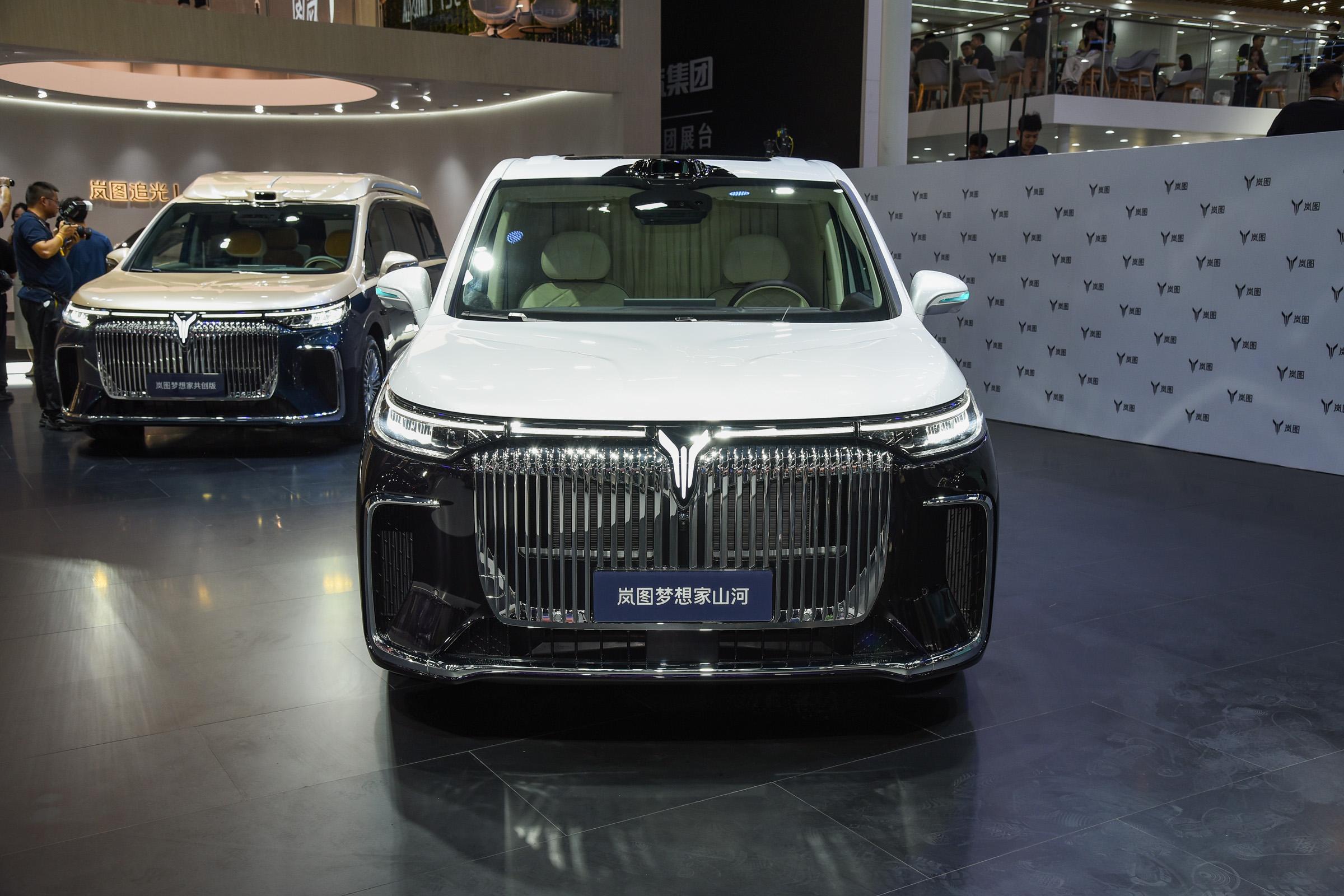 8887eae46b8b40a0a57c11e58c082d3c~2508x0