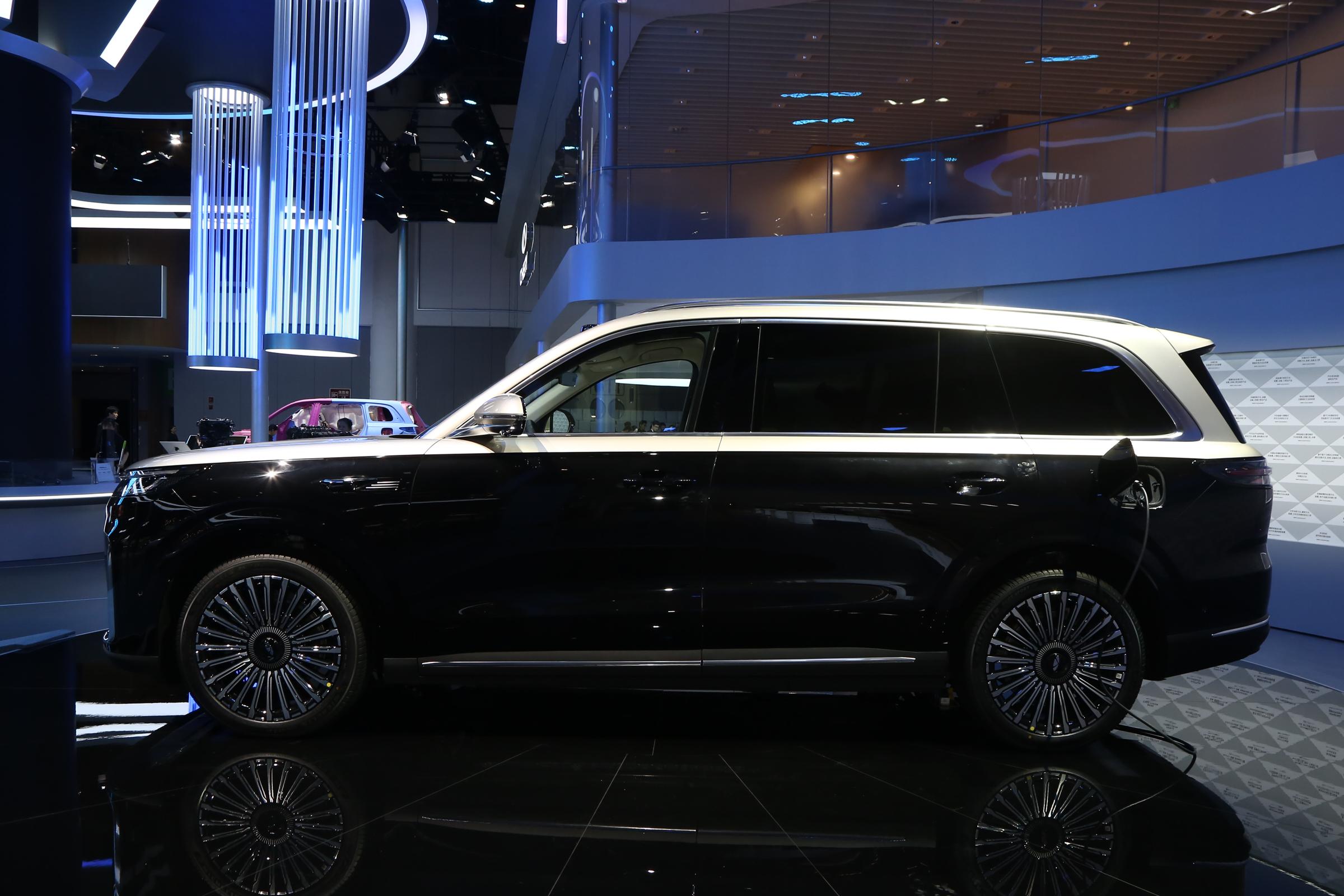 8f28bb0f5fbc40d2b522fed56e2561e8~2508x0