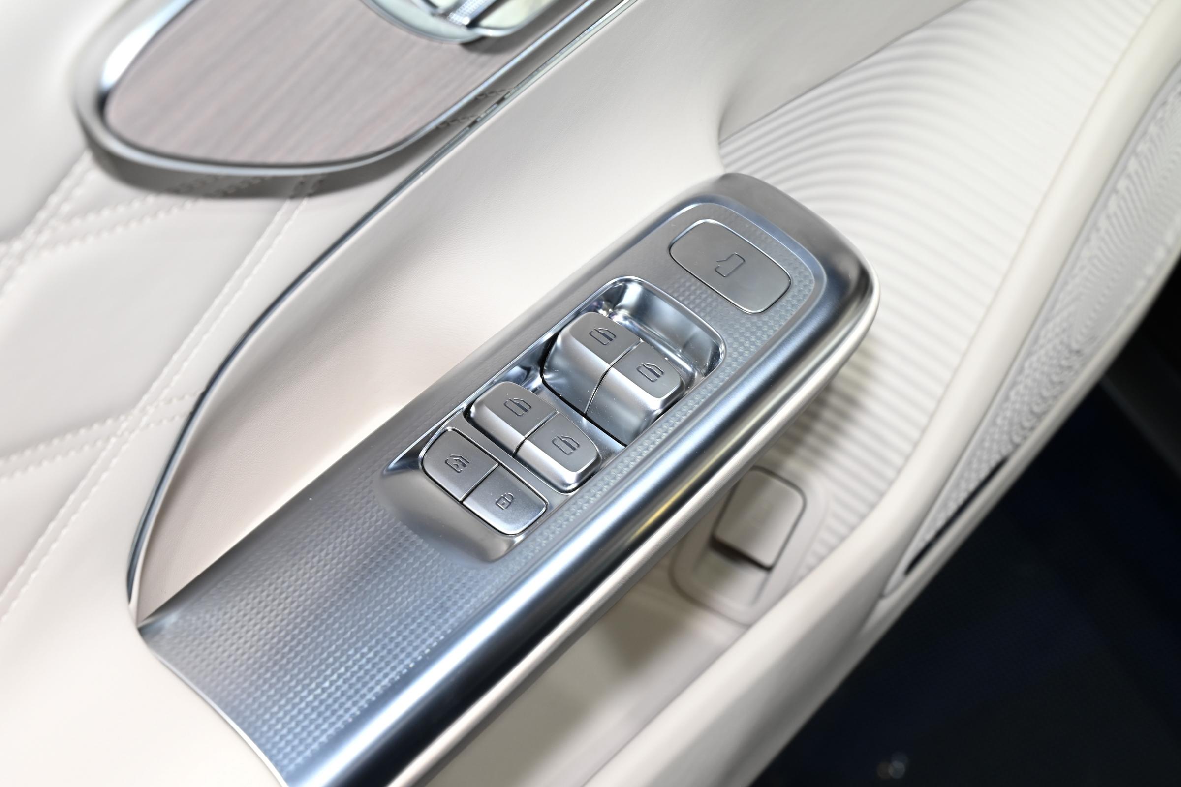 6b574c56cbbd4dc696b06a11cc245753~2508x0