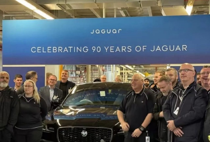 834887ebly1i8l3ydu3hnj20zh0nxgqf-1