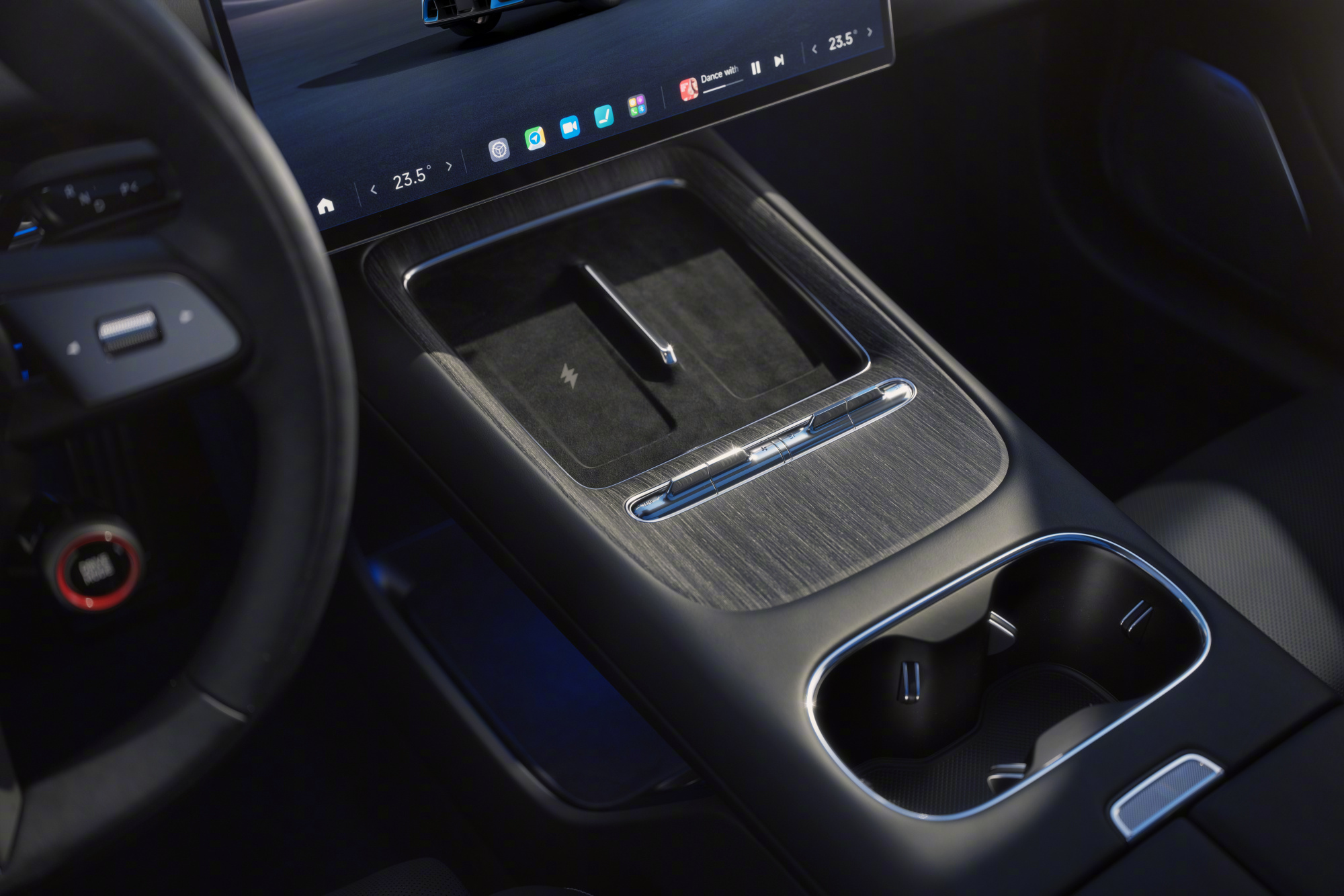 001Un9Srly1i923m2gvrtj6668446npj02