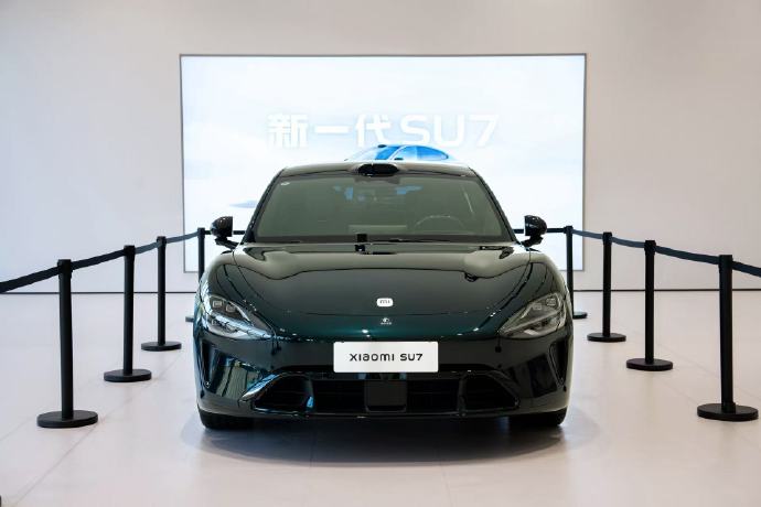 008AGV4Yly1ib6qy6hqk6j31hc0zk41p