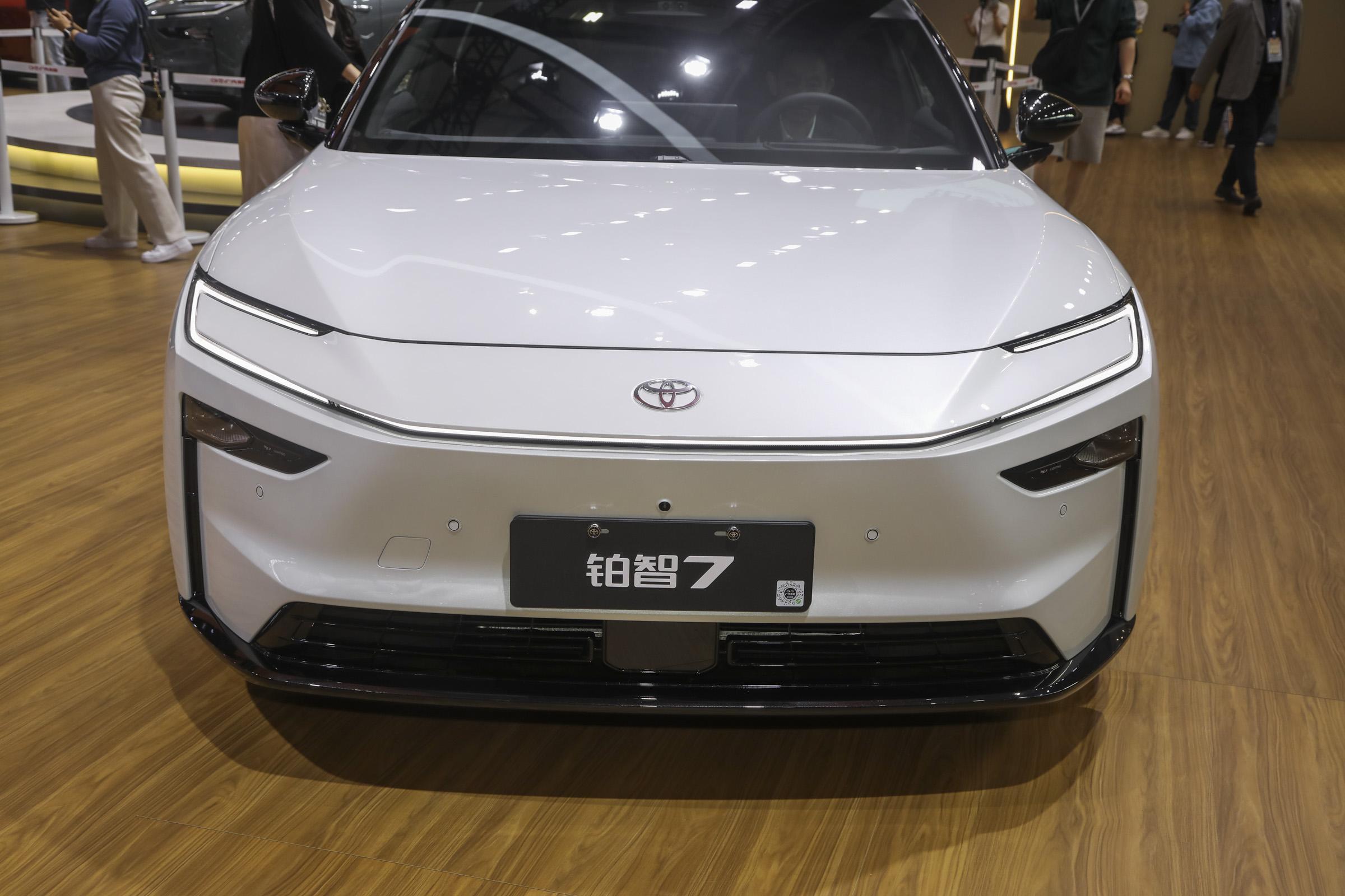 9829657e4b484c7ebbb0e78d7ea0984c~2508x0