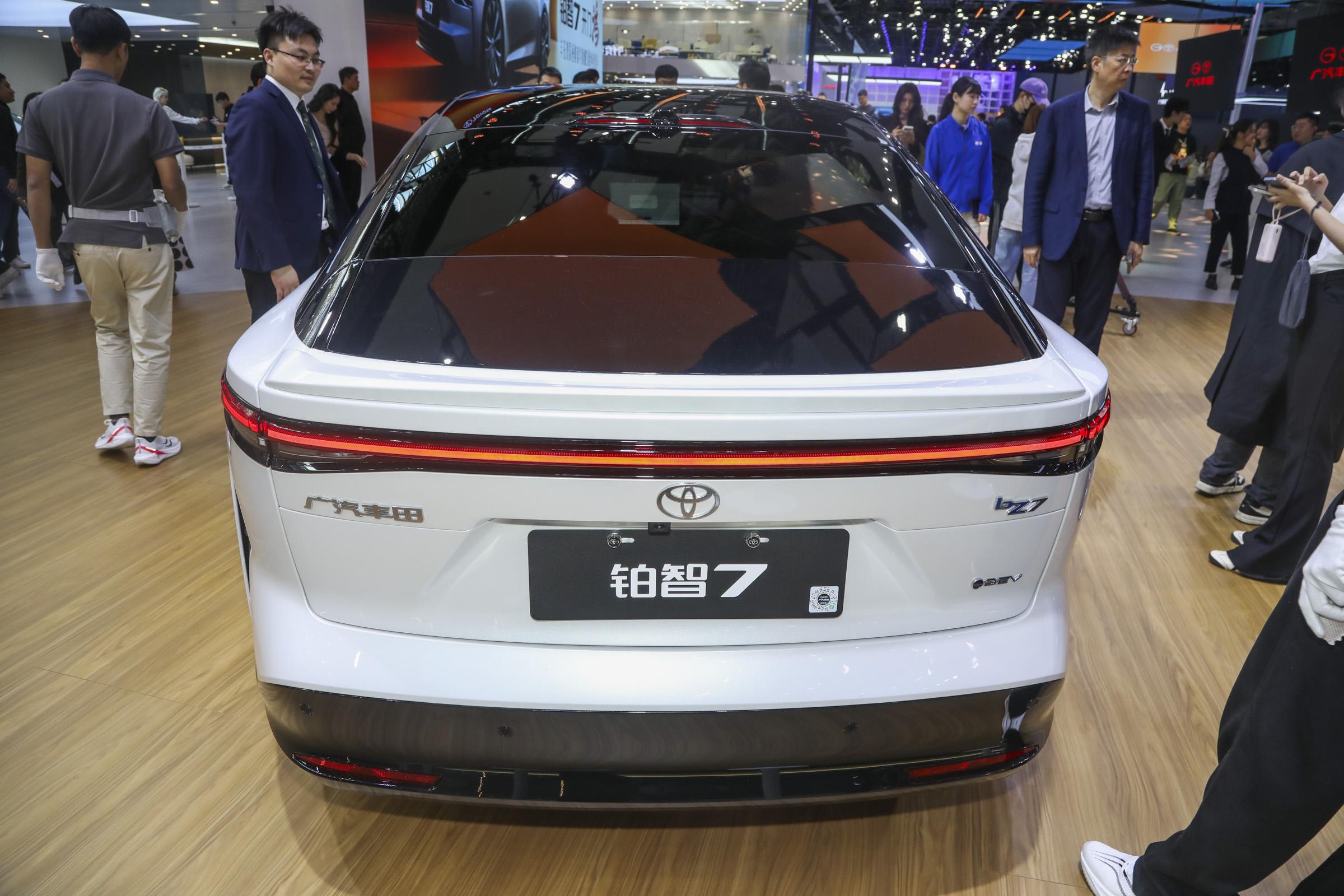 9ebaca2a9bc24d58b92567ccff6346e9~2508x0