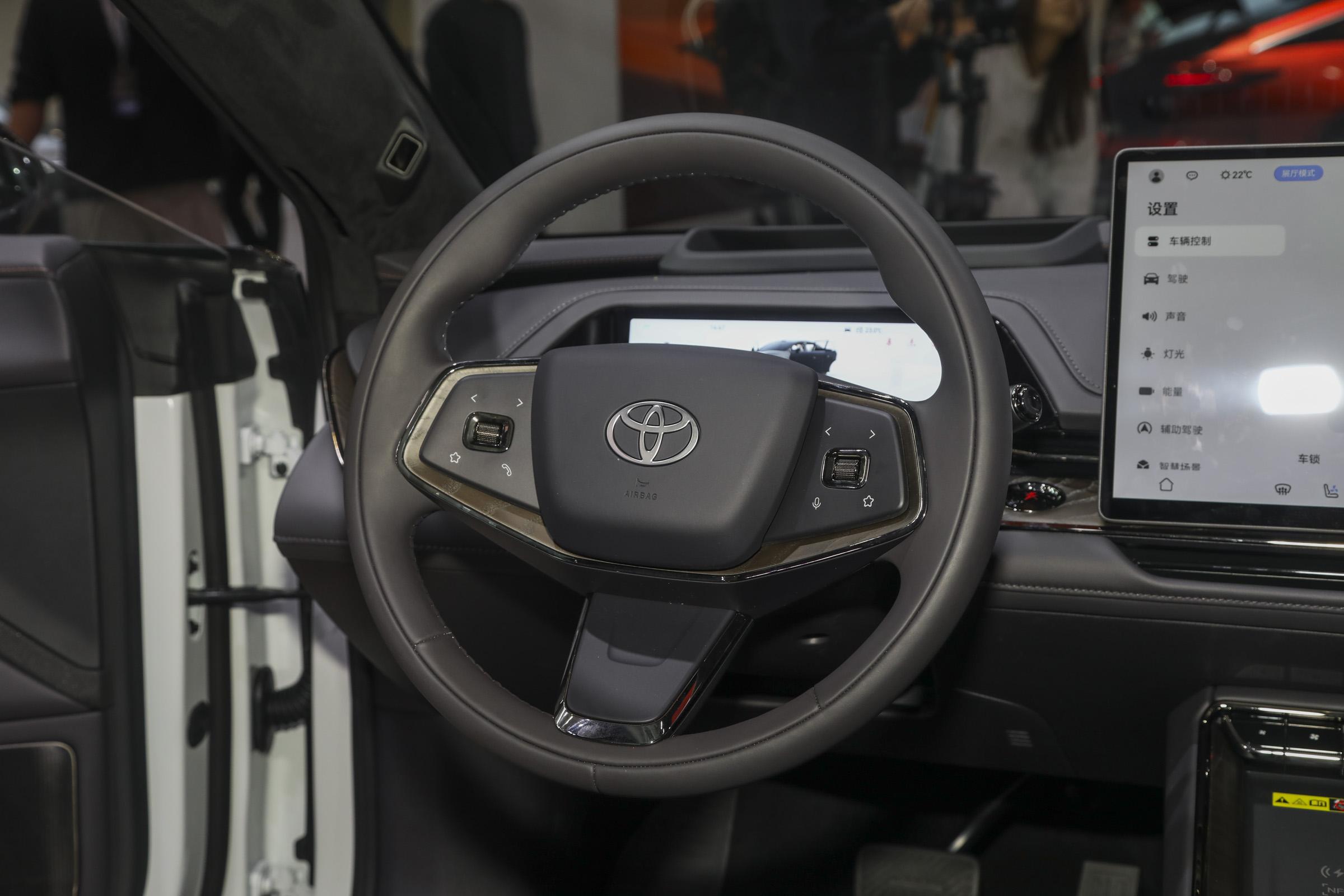 a142ee4d2d3e40e0838aa462847dfb4d~2508x0