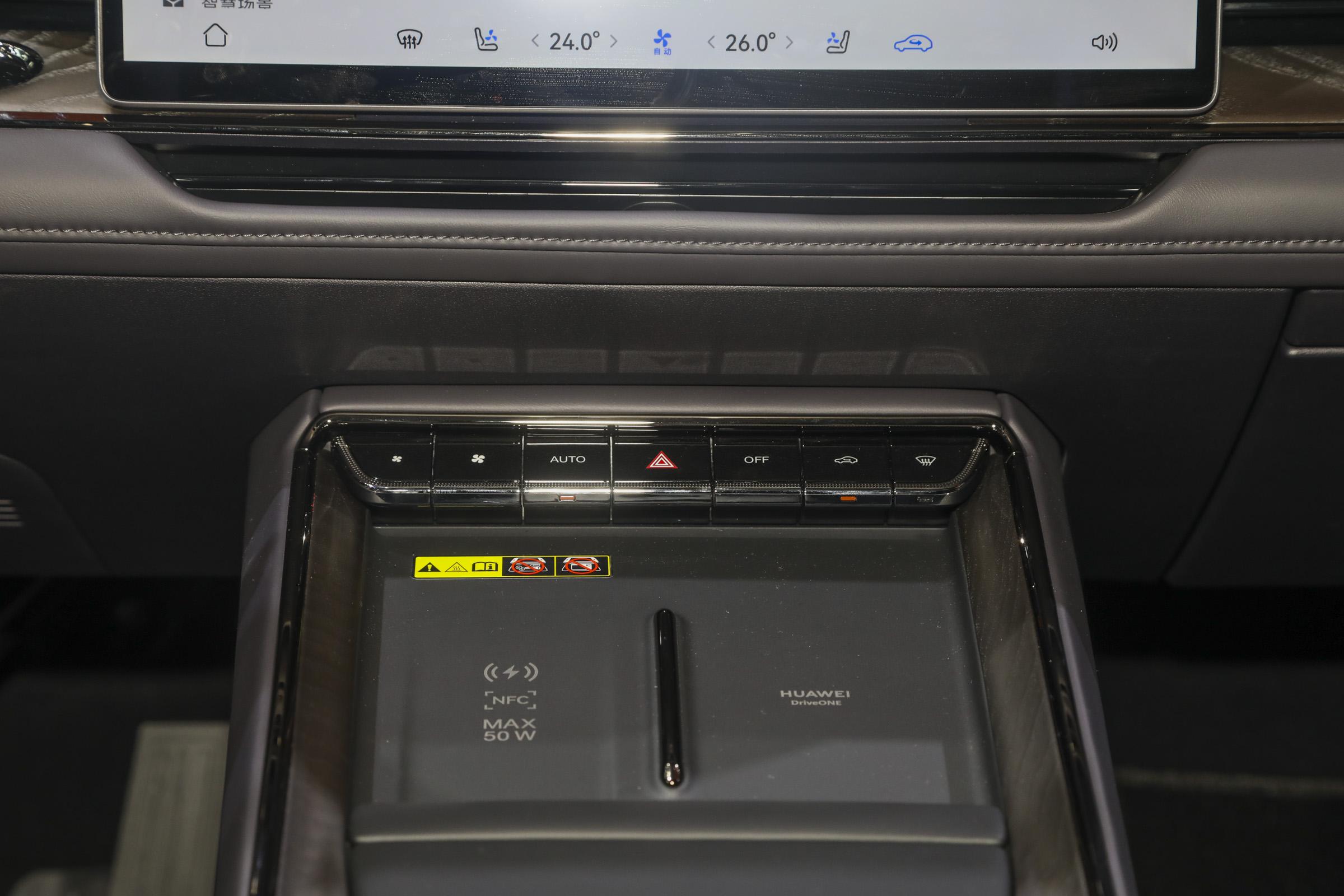 189a987b5bef4859bbf99e68029df808~2508x0