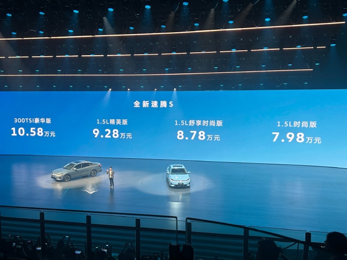 005Cp7TNgy1ibq8iij11nj33402c01ky