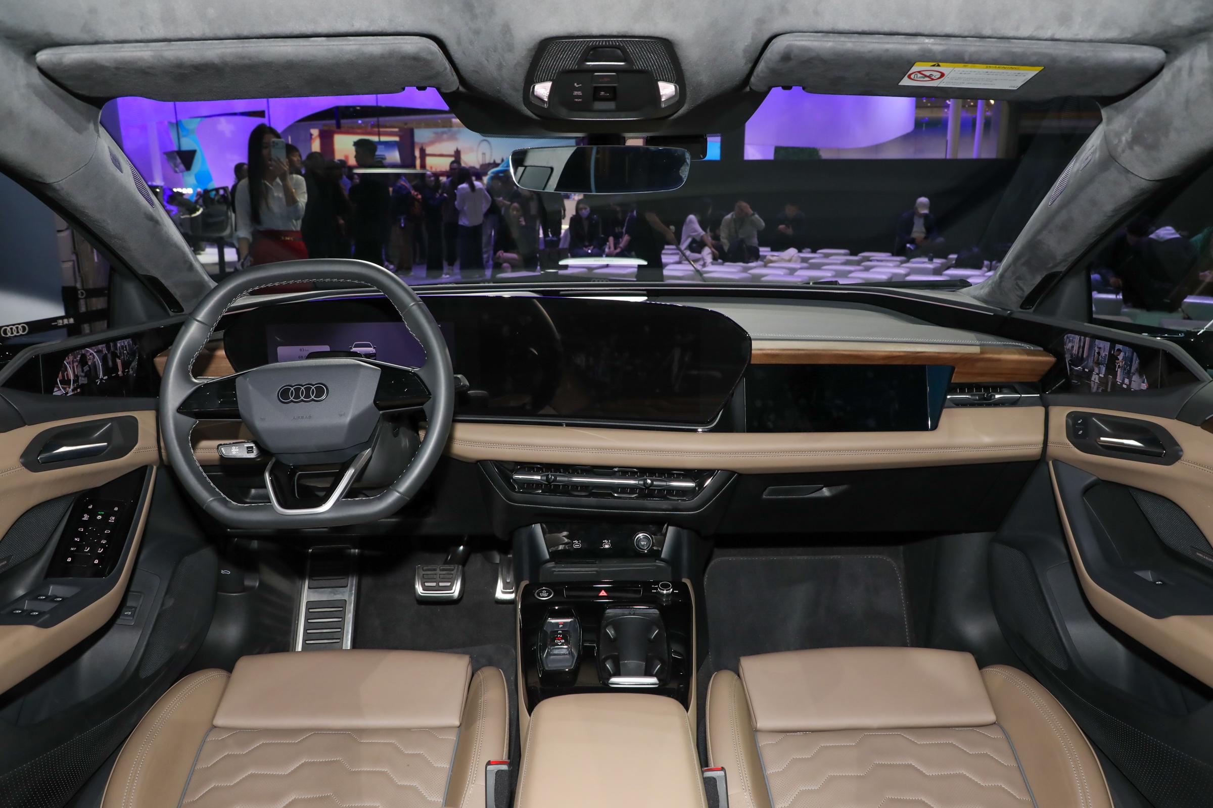 943d404bcc6447669a3fe3b982527975~2508x0