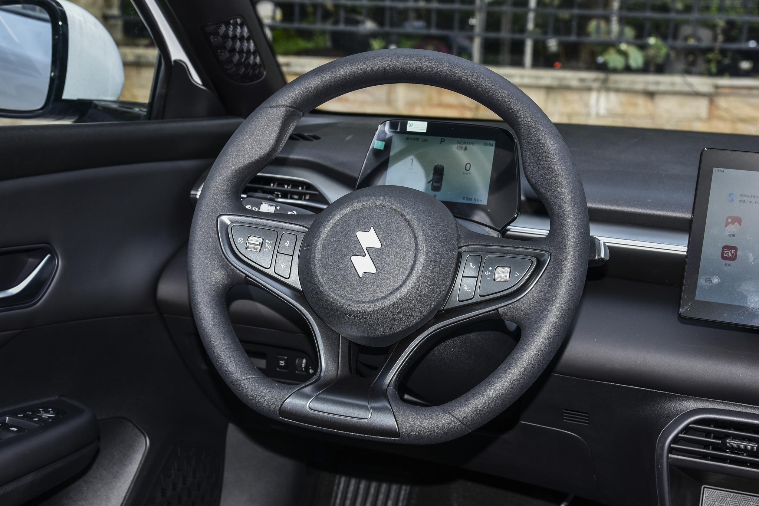 DCP_9c3179ebb788f1614f61ecdefb104684~2508x0