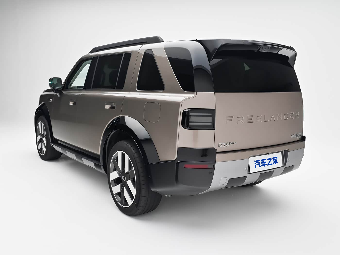 1400x1050_autohomecar__ChxpVmpY-7eACgCzADvO0Ua-p_w821